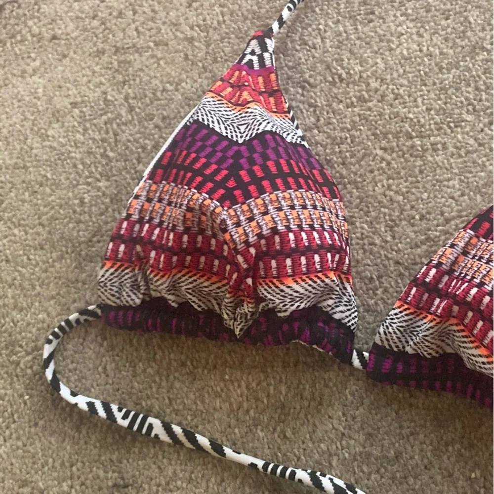 NWT Roxy Bikini - Picture 2 of 4